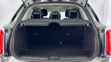 MINI Hatchback 1.5 Cooper Classic Premium 5dr Petrol Hatchback